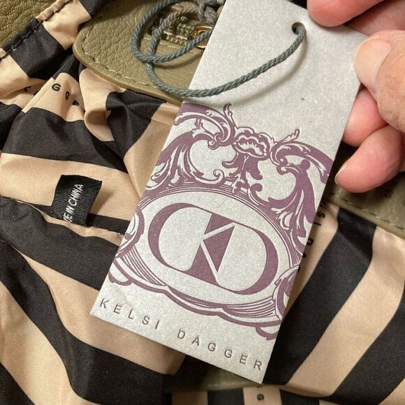 Kelsi Dagger McKenzie Sage Hobo Pebble Leather Shoulder Tote Bag Green NEW* - Picture 15 of 16